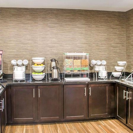 Comfort Inn & Suites Сан-Маркос Екстер'єр фото