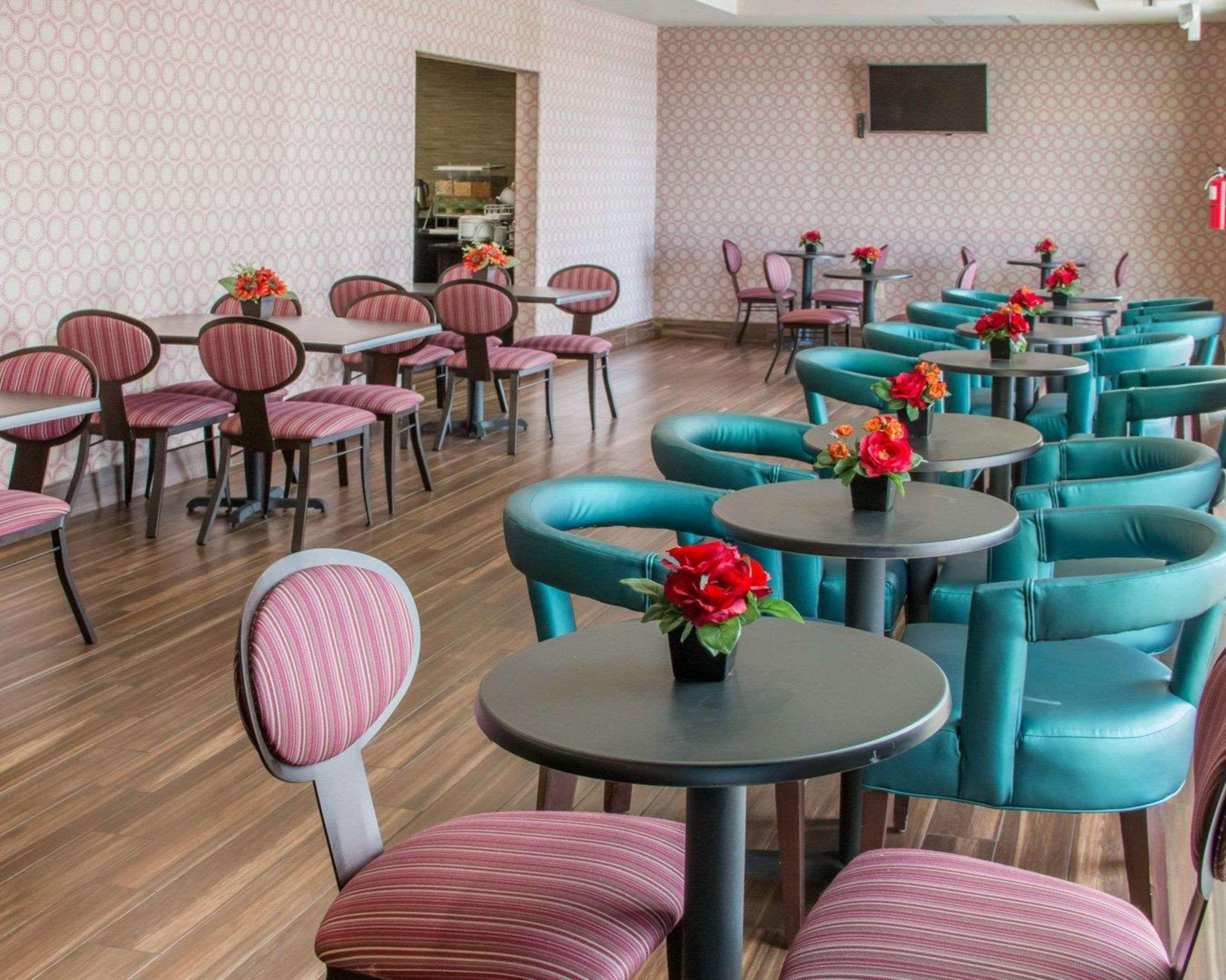 Comfort Inn & Suites Сан-Маркос Екстер'єр фото