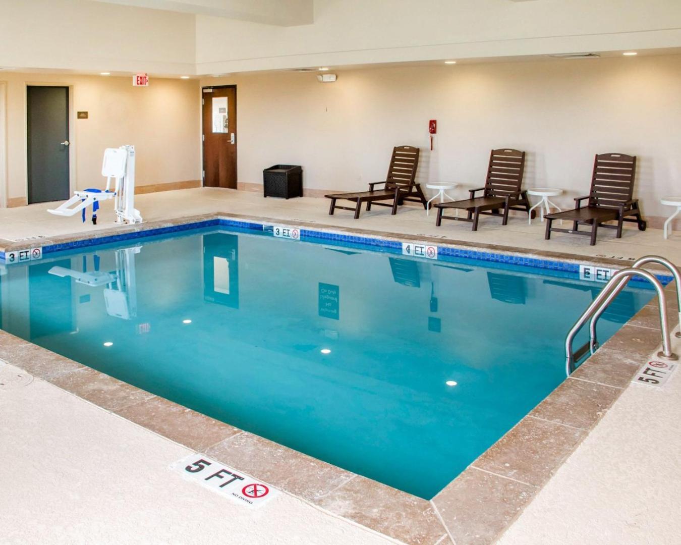 Comfort Inn & Suites Сан-Маркос Екстер'єр фото