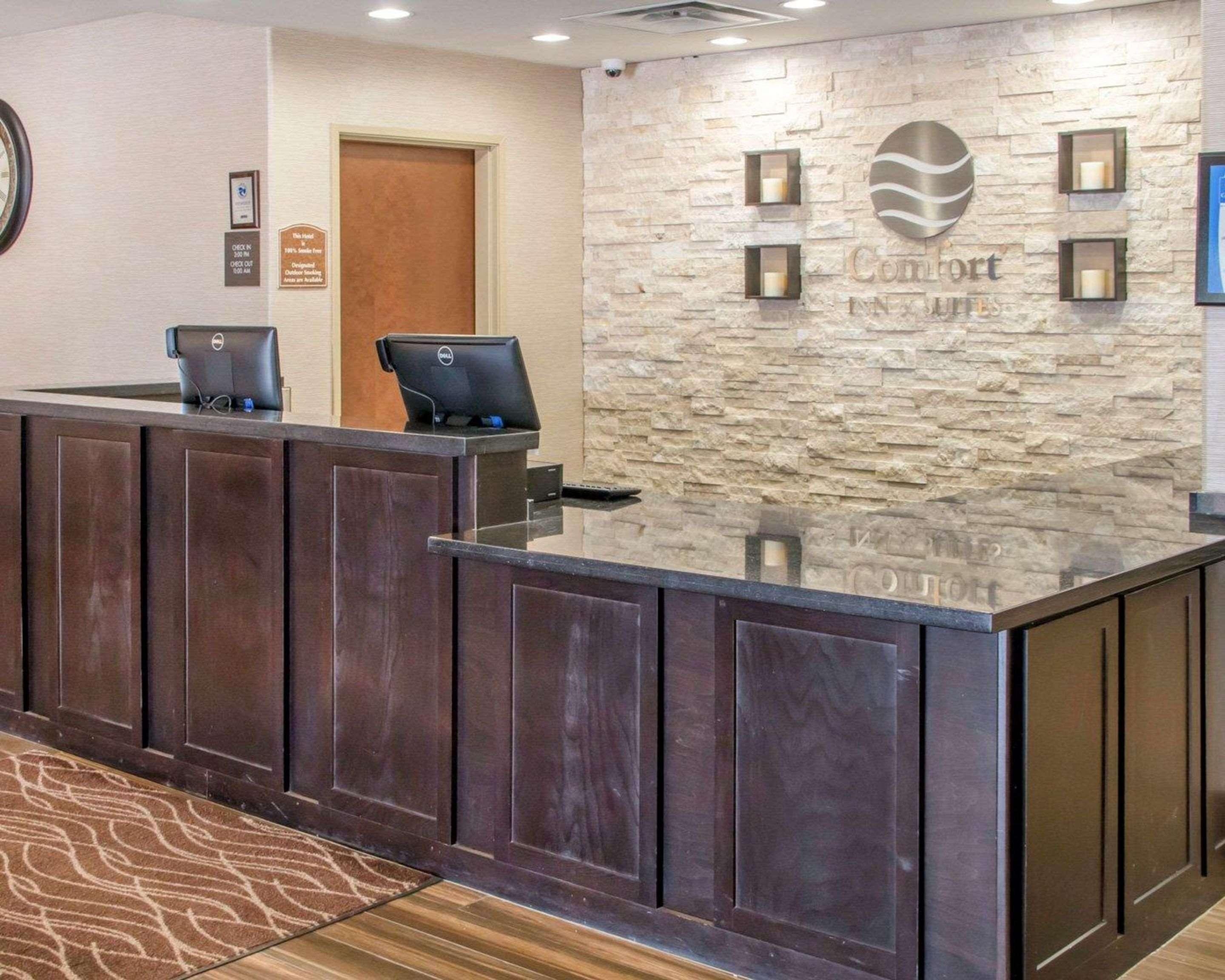 Comfort Inn & Suites Сан-Маркос Екстер'єр фото