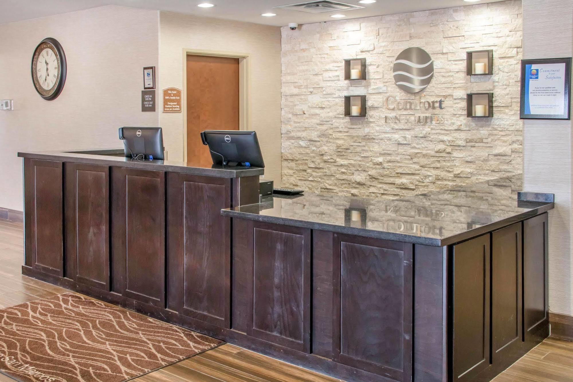 Comfort Inn & Suites Сан-Маркос Екстер'єр фото
